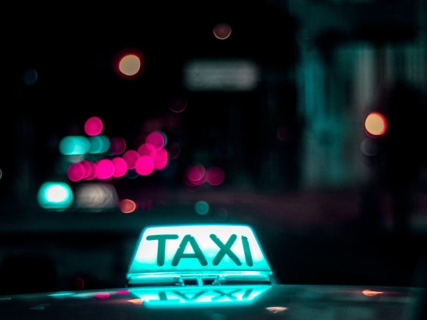Taxi är tryggt, smidigt och enkelt